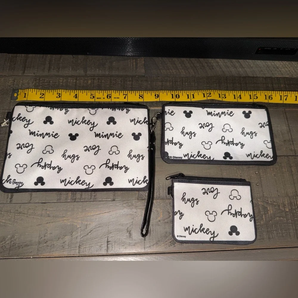 NWOT Buckle down Disney Mickey and Minnie Black and White makeup bags coin purse